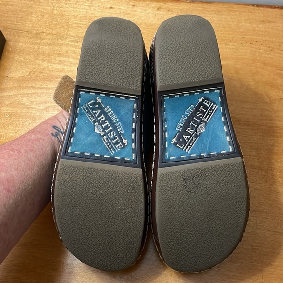 Women's teal L’Artiste by Spring Step Mamata Mary Jane clog. Size 37 - Picture 9 of 9